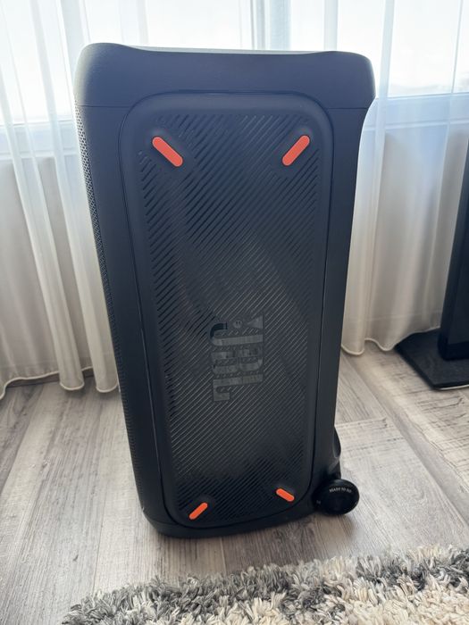 Jbl party Box 310 като нова! +кальф "giseo"