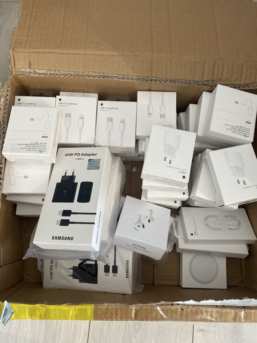 Lot incarcatoare apple cu cabluri