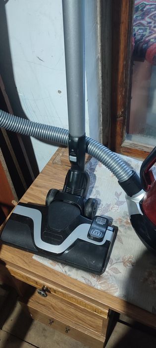 Продам пылесос работает