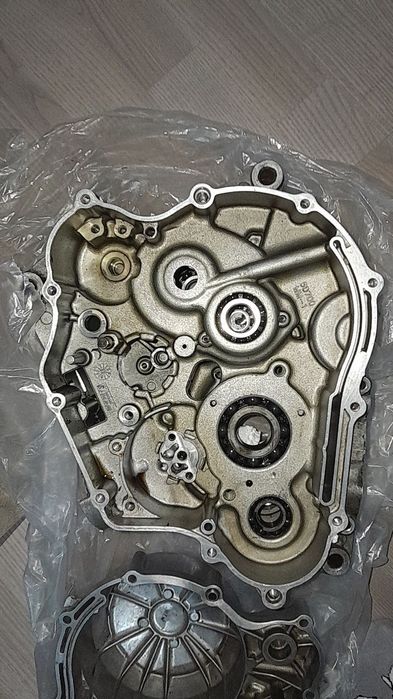 Piese yamaha yzf r125 sub prețul pieței