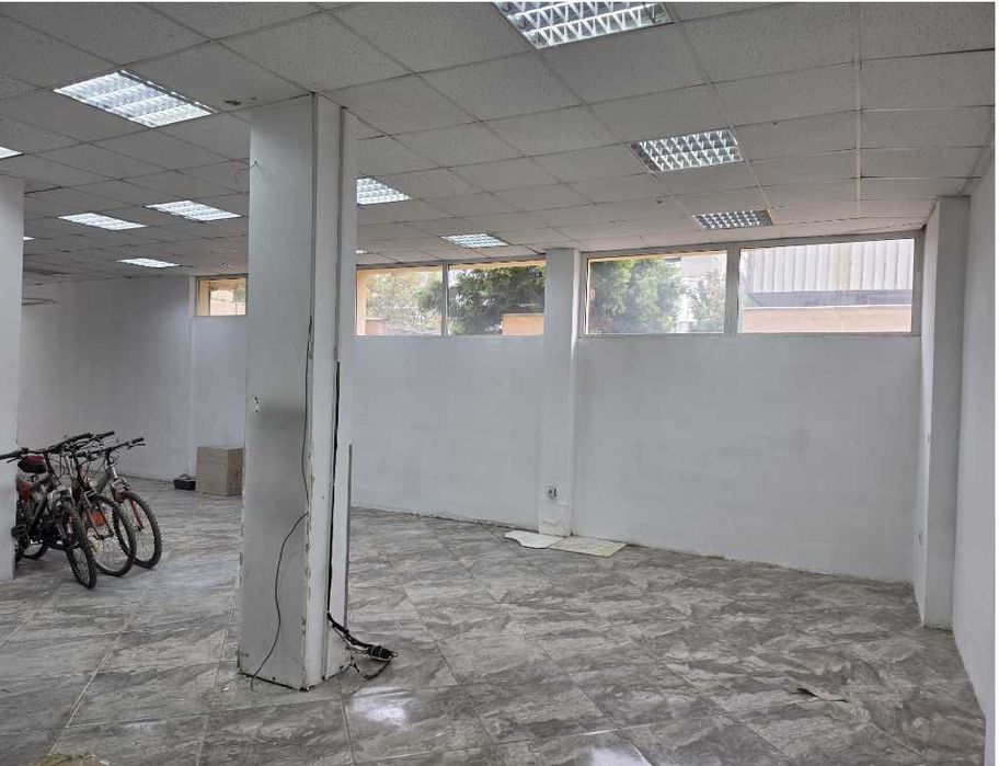 Дава се под наем Магазин в Варна, Младост 1 - 105 кв.м за 1000 € - Снимка #2
