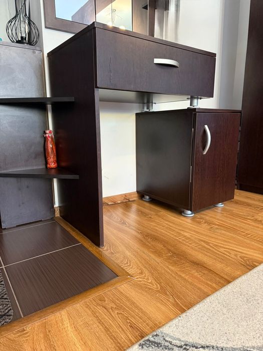 Mobilier oglinda cu rama
