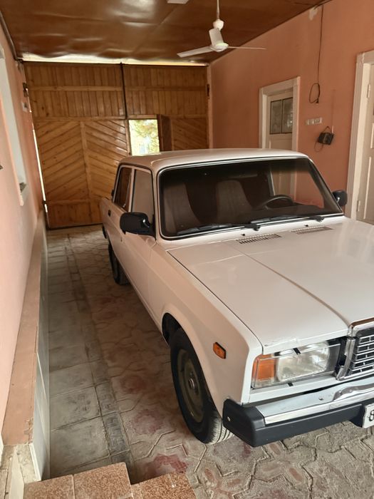 ваз 2107 сотилади