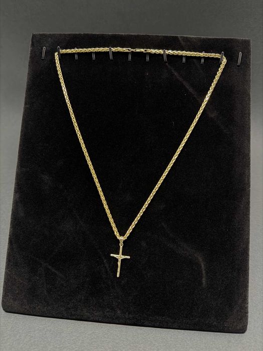 Liquid Money vinde - Lant de aur 14 k+ Cruciulita de aur 14k