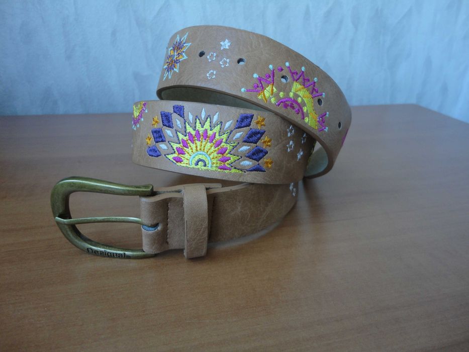 Desigual/дамски колан