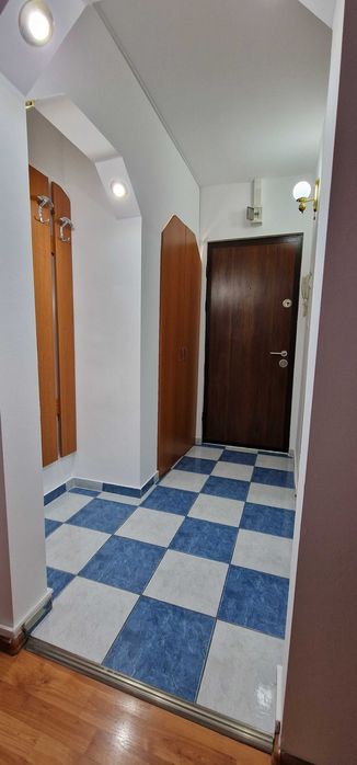 Garsonieră de închiriat - Central Ploiești