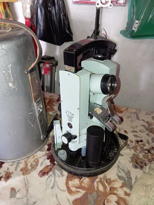 Продам теодолит 2Т5К 1984г.в.