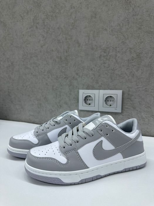 Кроссовки по 5500тг