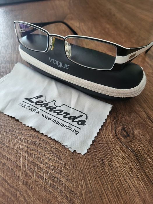 Диоптрични очила,рамка Prada