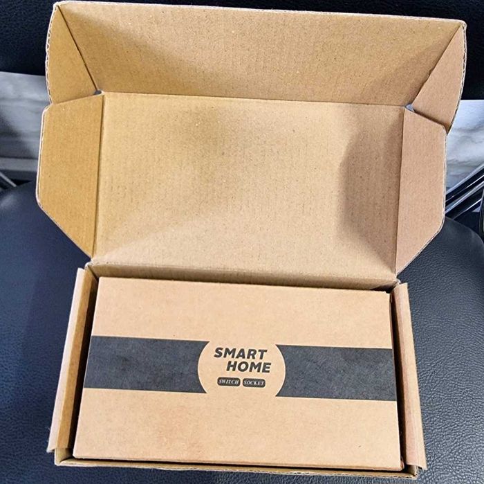 Двоен контакт Smart Home с 2 USB – удобно и модерно решение