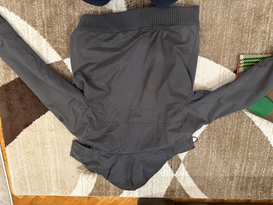 Superdry мъжко яке – размер XL, тъмно сиво