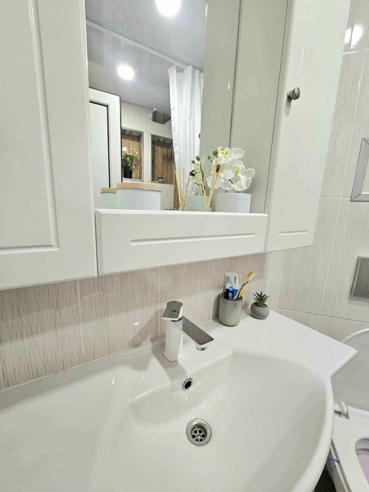 Home Depo продава апартамент в гр.Казанлък  - кв.Изток - снимка 2