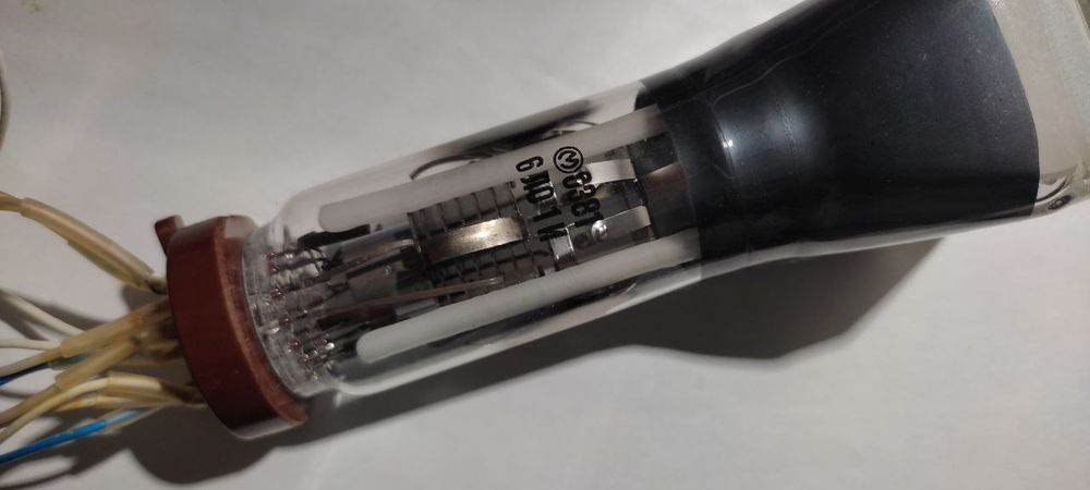 Трубка электронно лучевая