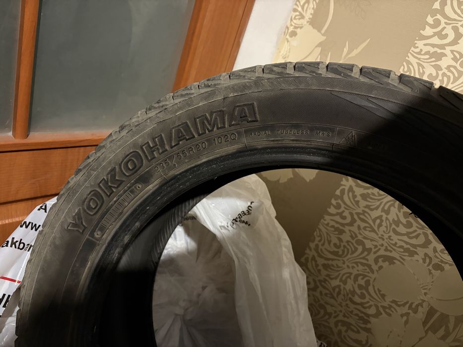 Продам Зимнюю резину