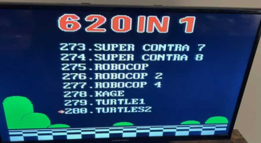Телевизионна игра с 620 вградени класически игри