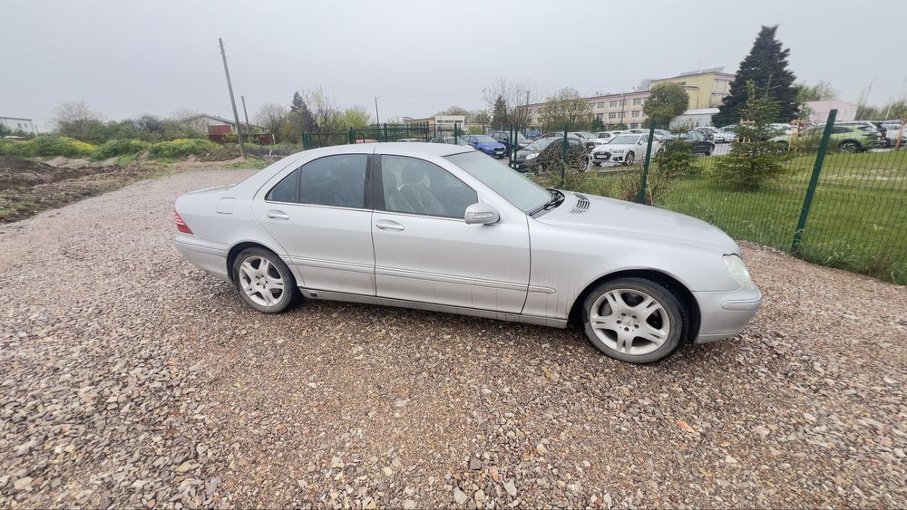 Продавам Мерцедес S class