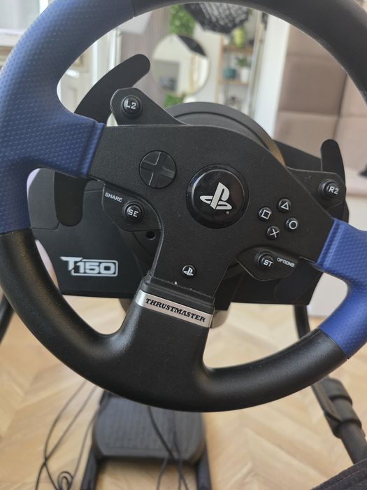 Playseat Challenge + thrustmaster T150 FFB