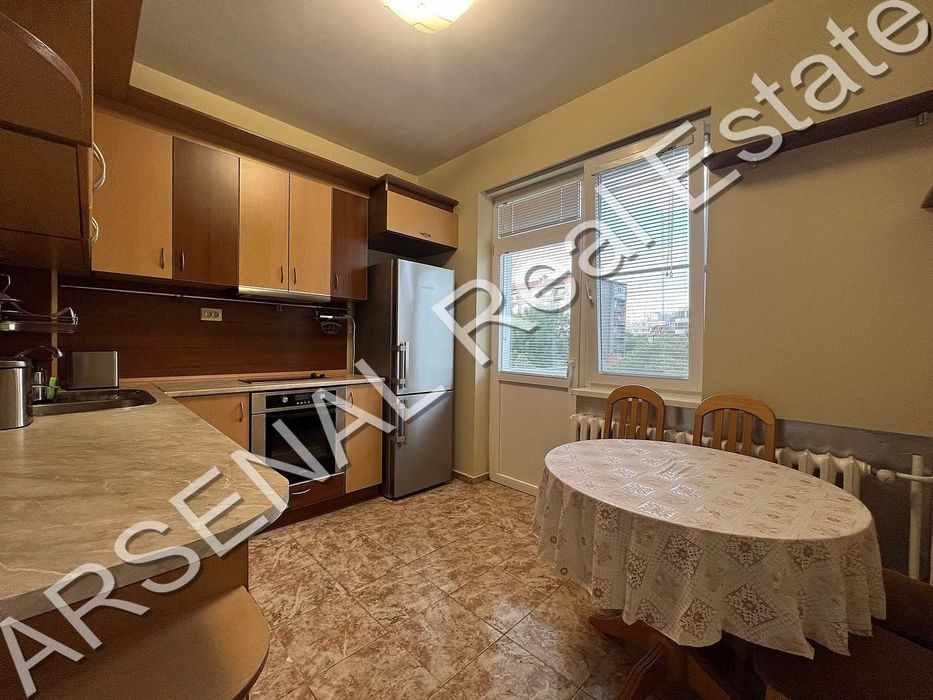 Двустаен апартамент под наем, Хиподрума