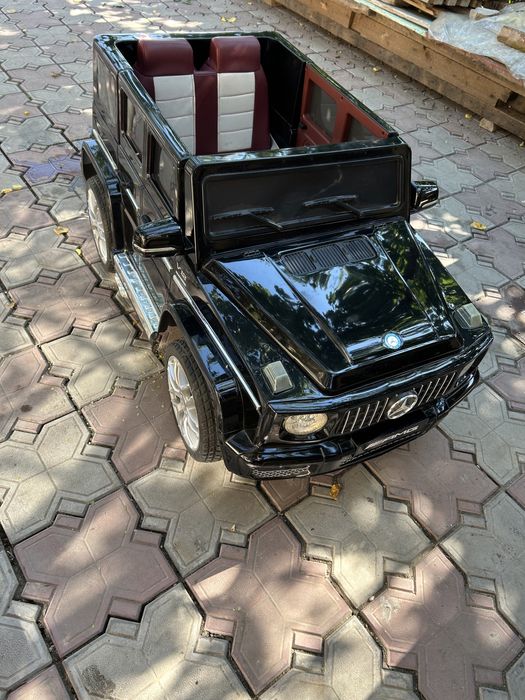 Детский электромобиль