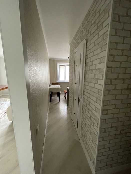 Срочно продам двухкомнатную квартиру