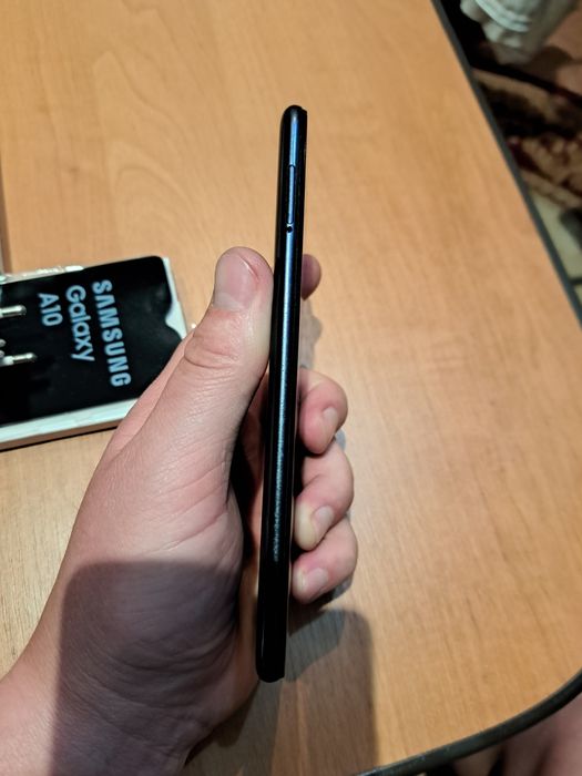 Samsung Galaxy A10   Хорошш!!!