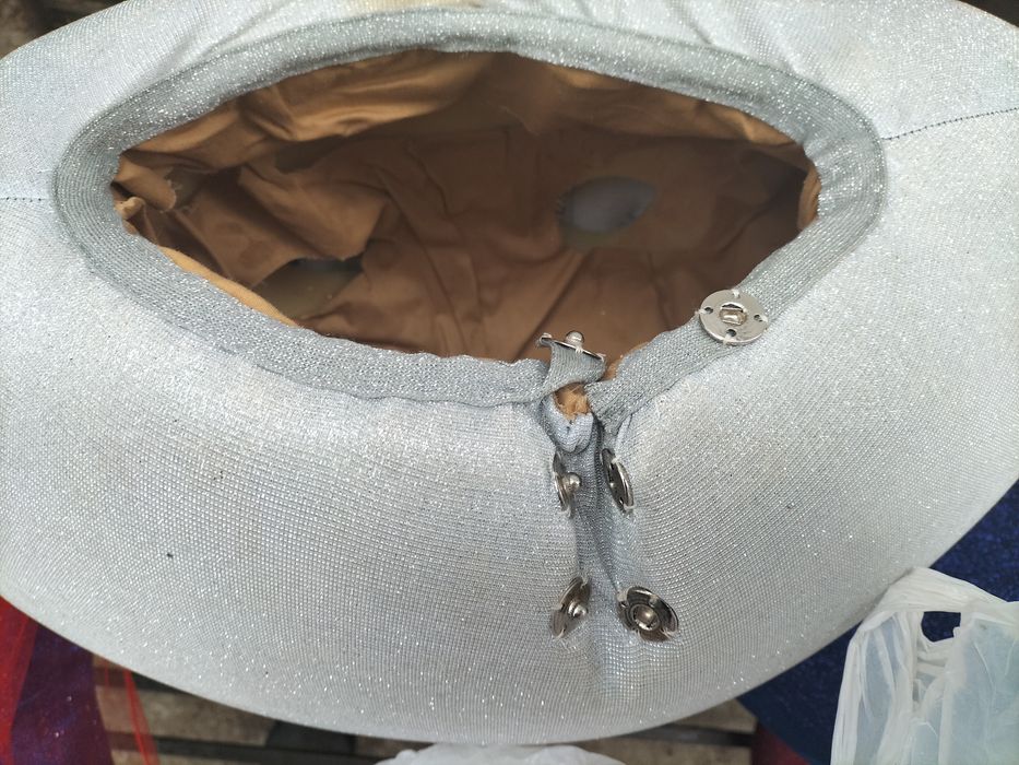 Продам Ростовая кукла LoL.