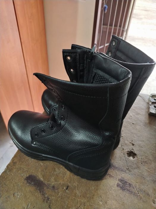 Берцы военные кожанные