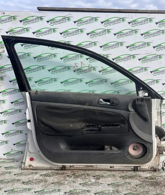 Usa fata dreapta Volkswagen VW Passat 2002 1.6 MT (102 hp)