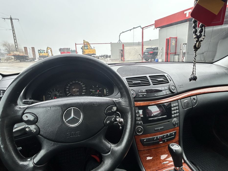 Mercedes e 220 2008 cdi