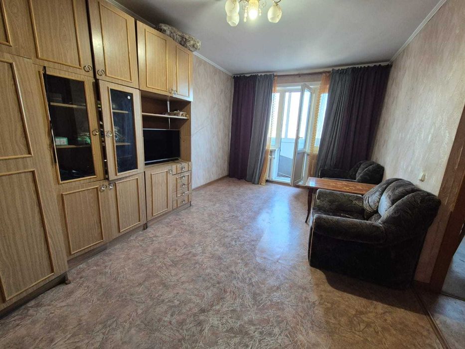 Продам 1 комнатную квартиру в панельном доме №298 по ул.Жабаева