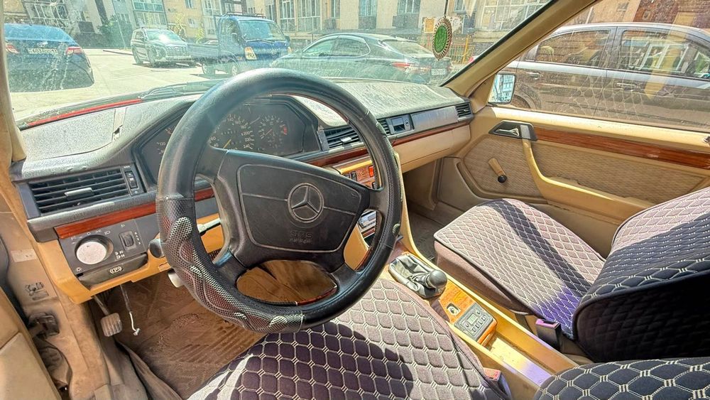 Продам машину Mercedes