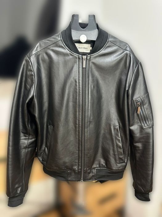 Бомбер Calvin Klein оригинал