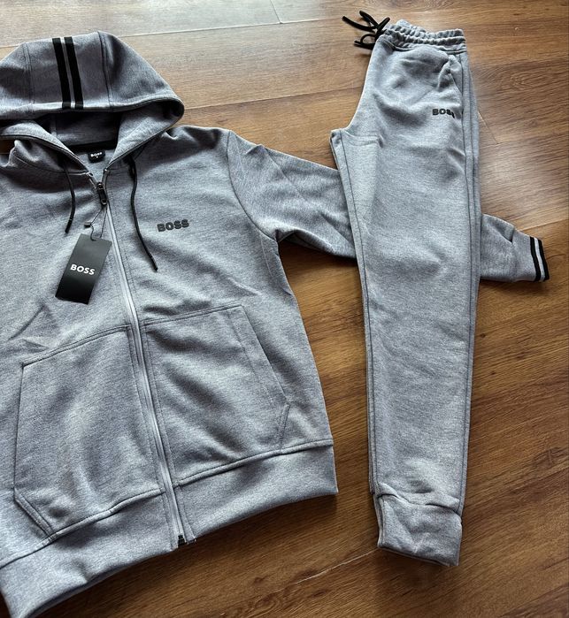 Мъжки,памучен,сив екип Hugo BOSS с гумирано лого