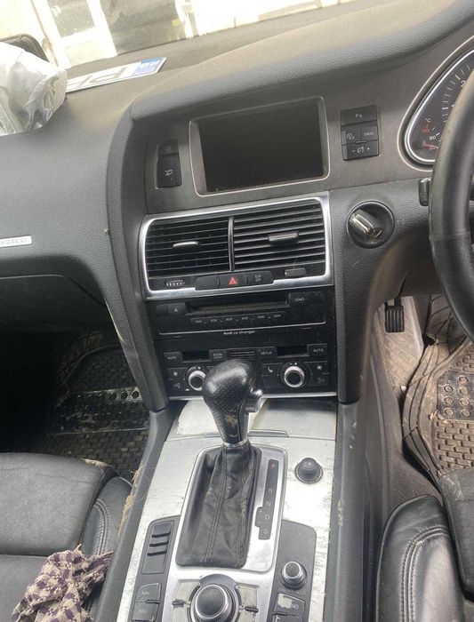 Piese Audi Q7  3.0 , 171 kw  din 2006  - bug