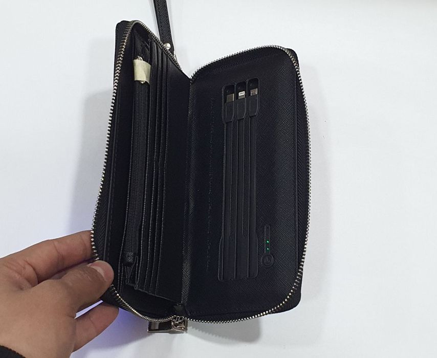 Кошелёк с повербанком