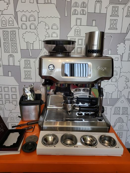 Кафемашина SAGE the Barista Touch Еспресо машина с дисплей