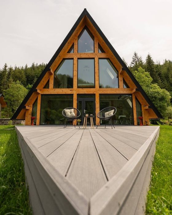 Vand cabane din lemn