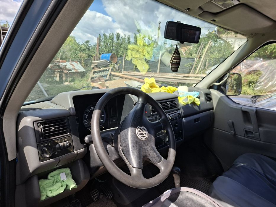 Volkswagen T4 2.5