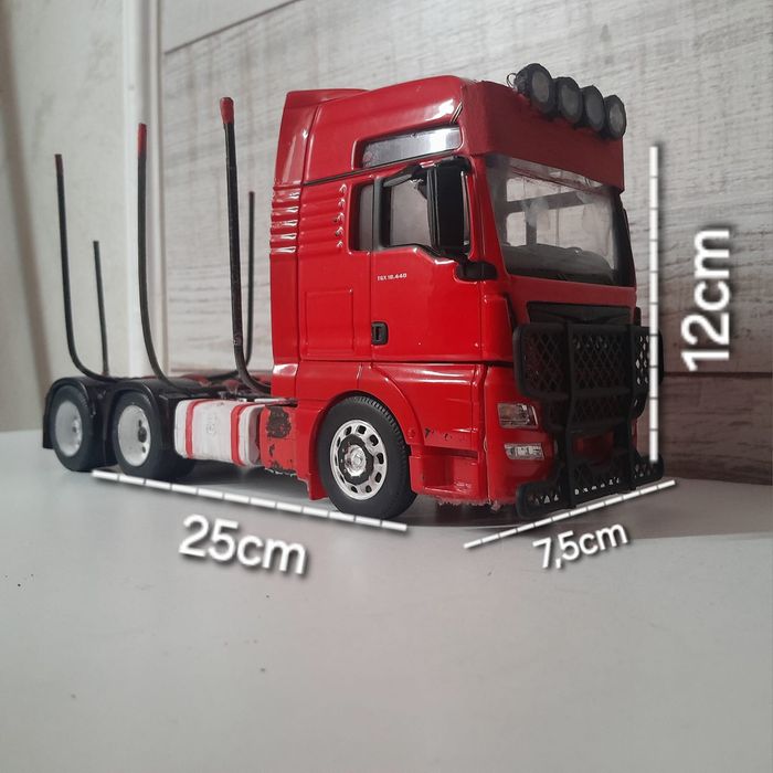 Macheta MAN TGX scara1/32