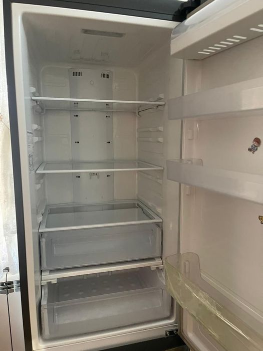 Продам холодильник