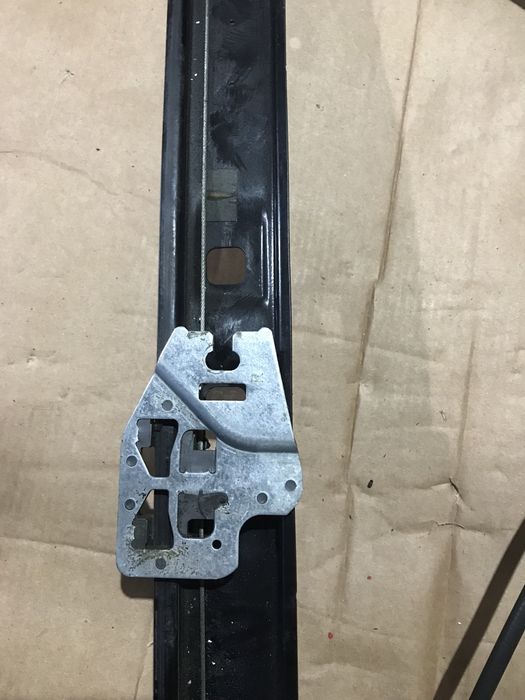 Электростеклоподьемник бмв е46