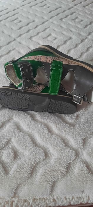 Продам детские ортопедические сандали