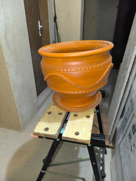 2 керамични саксии 32/36см с чинии