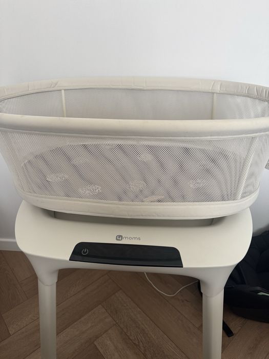 Электрическая Люлька 4moms