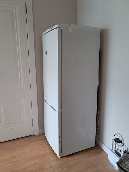 Продам холодильник бу