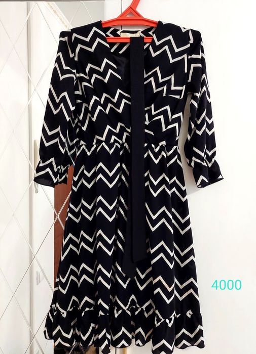 Платьев Платьев Платьев