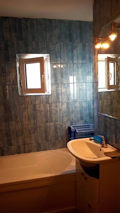 PF Inchiriez Camera intr-un Apartament - doar la o FATA