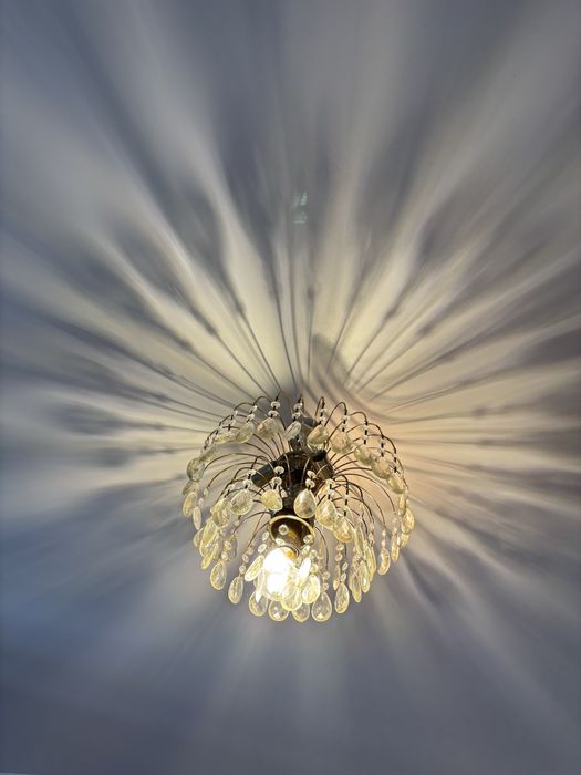 Винтажная люстра в стиле эпохи СССР