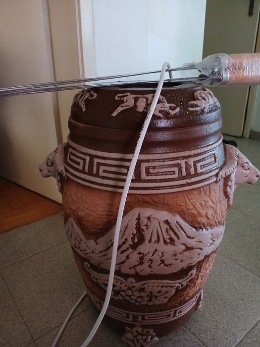 ПРОДАВАМ куж за печене на месо
