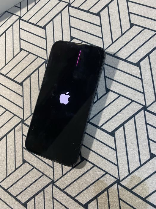 Продам iPhone 14 128 GB с минусами